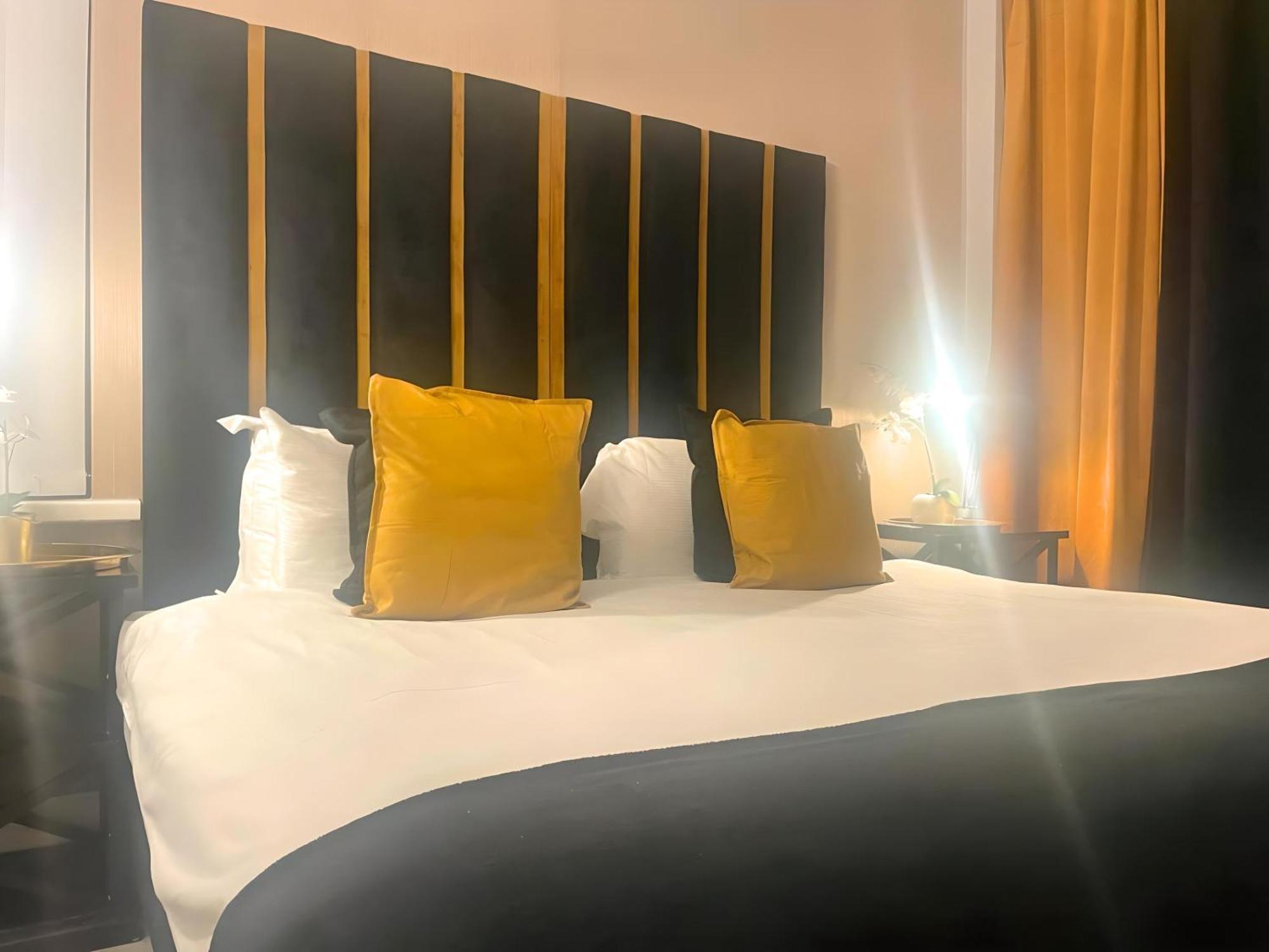*Luxury 9Ine Lush Jacuzzi Apartment & Balcony* เบอร์มิงแฮม ภายนอก รูปภาพ